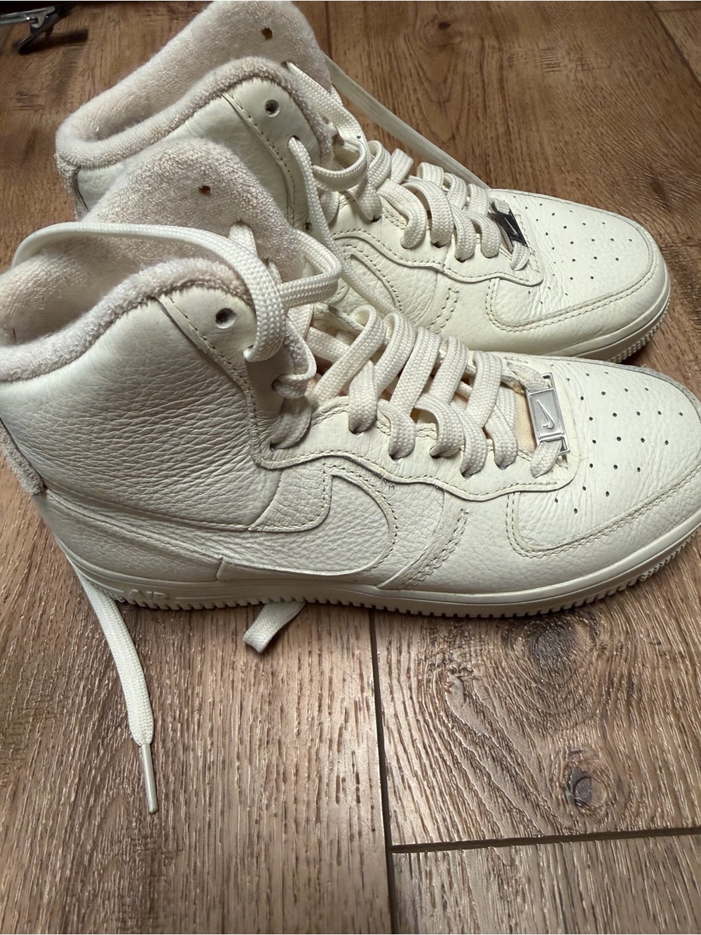 Nike High-Top Sneakers in Off-White/Cream